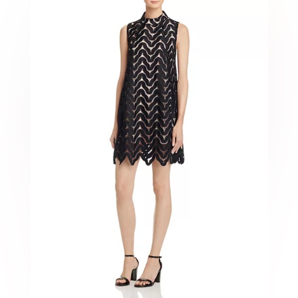 Gracia Black and White Zigzag Mini Dress